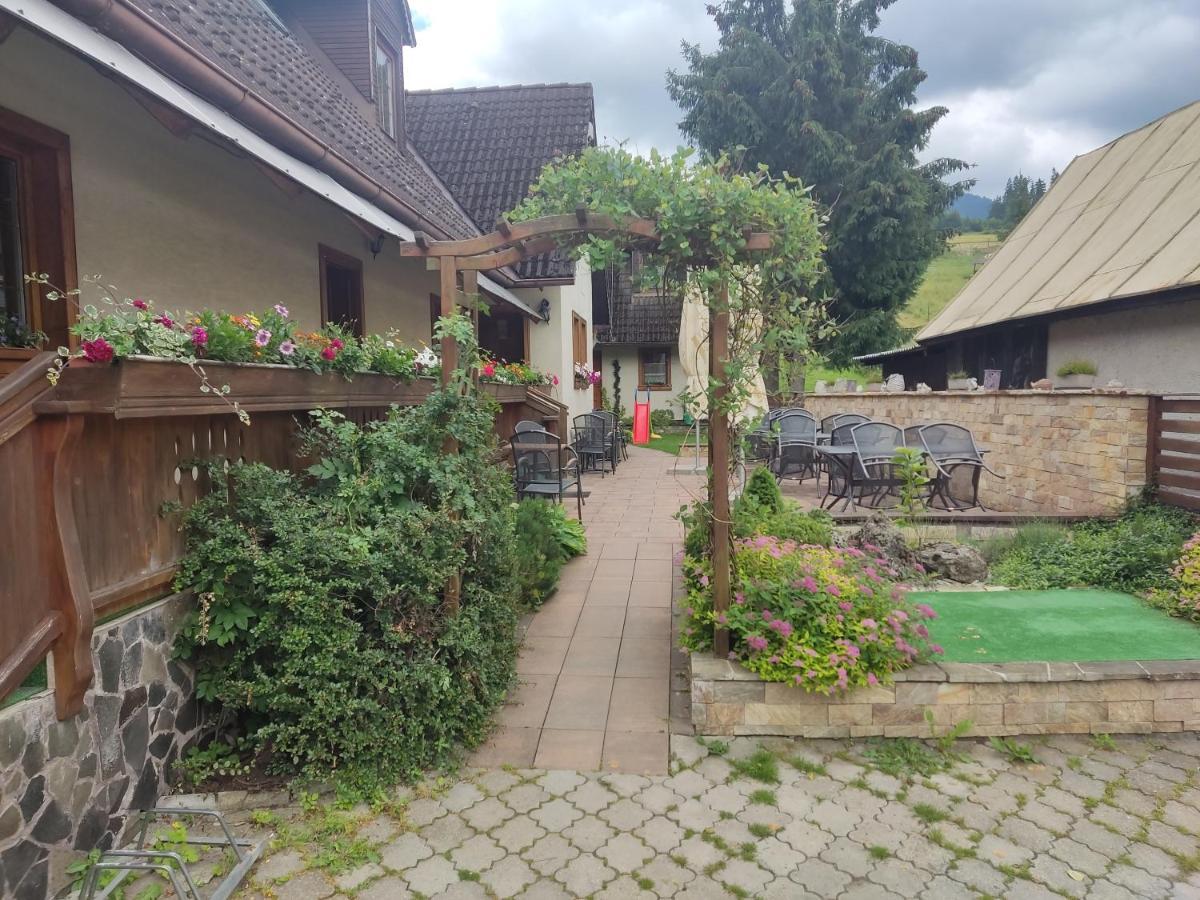 Penzion Leštiny Bagian luar foto