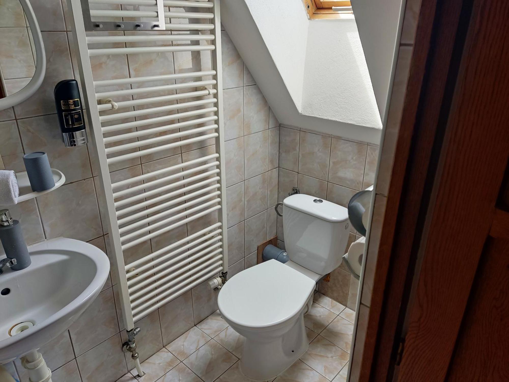 Penzion Leštiny Bagian luar foto